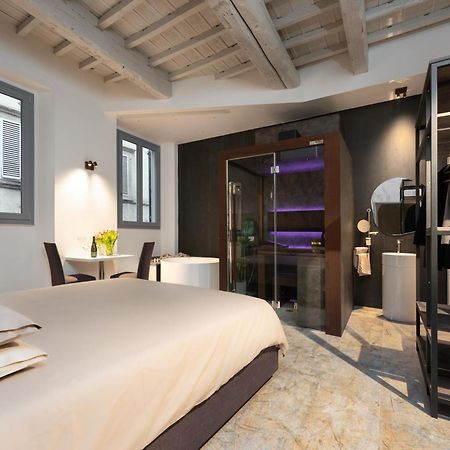 F1Rst Suite Apartment & Spa Флоренція Екстер'єр фото